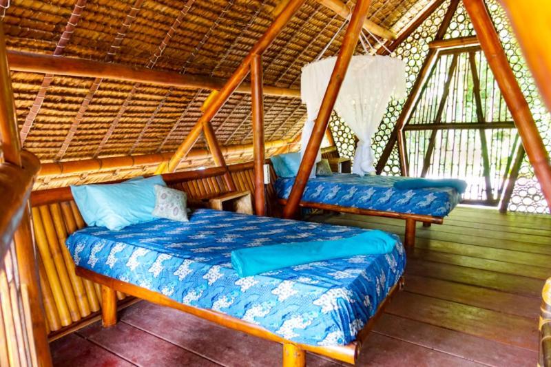 Southern Mentawai Outpost Hotel Sibigau Island ภายนอก รูปภาพ